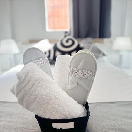 Cinco Torres Suites Μαδρίτη Εξωτερικό φωτογραφία