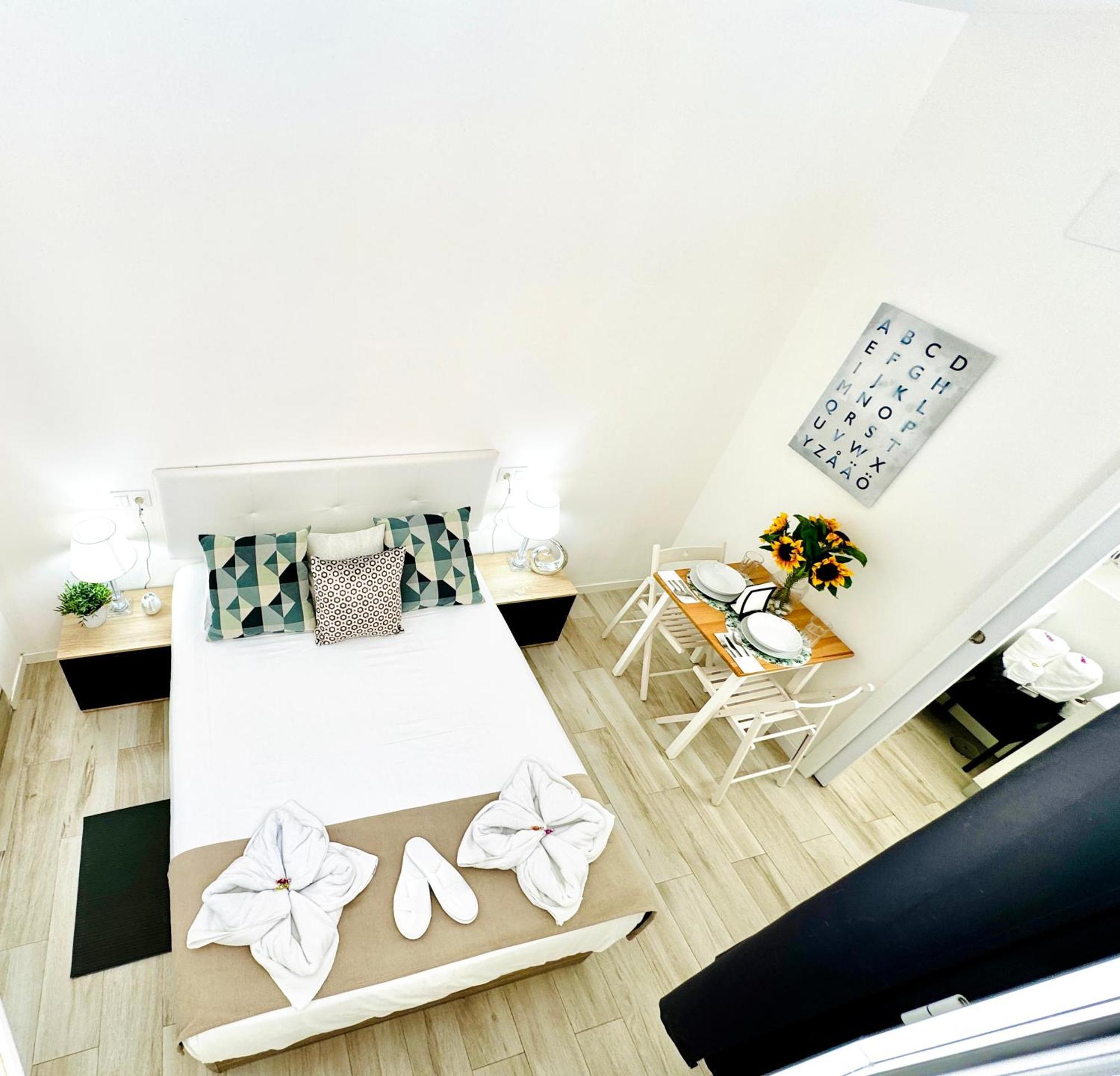 Cinco Torres Suites Μαδρίτη Εξωτερικό φωτογραφία