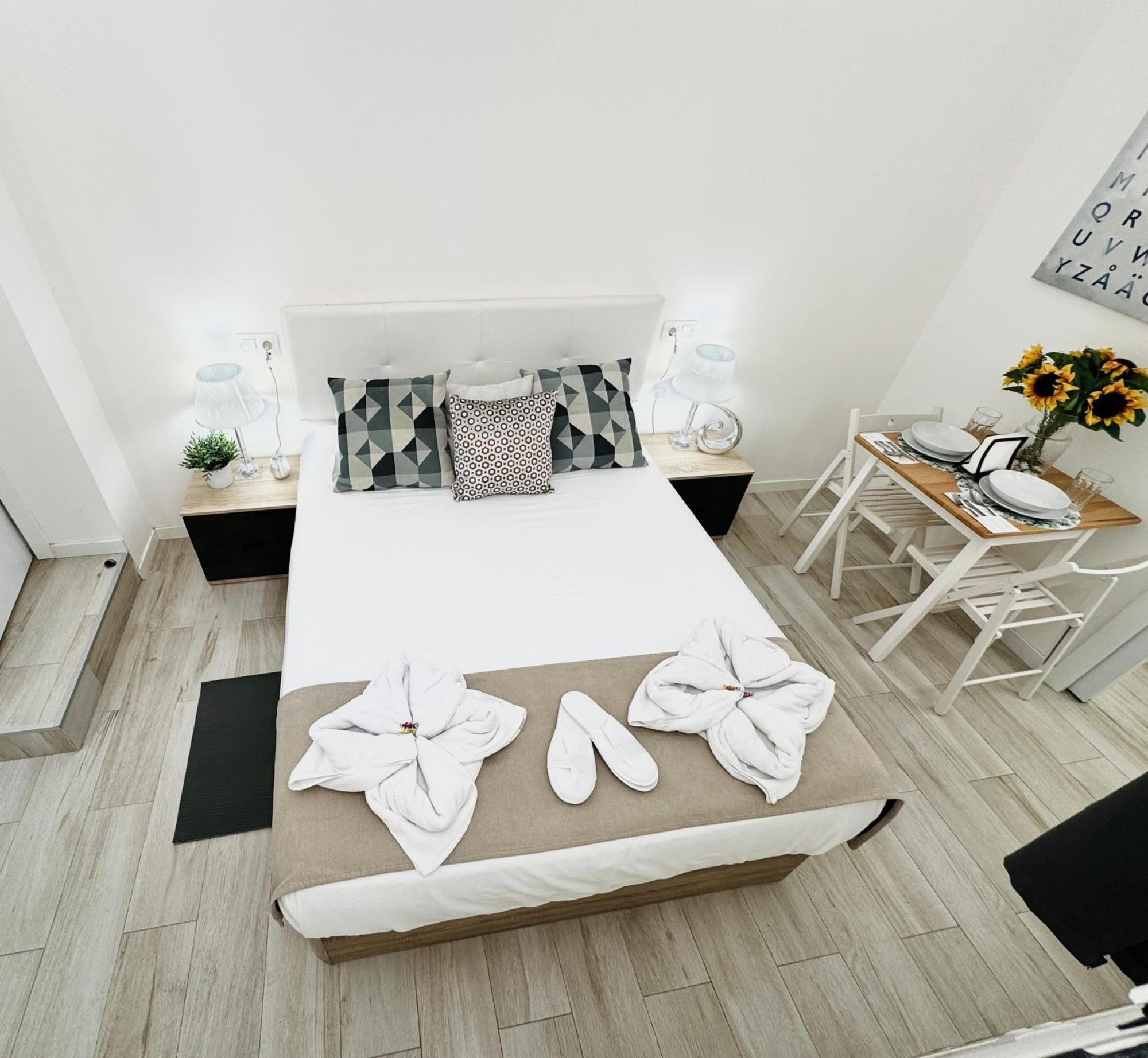 Cinco Torres Suites Μαδρίτη Εξωτερικό φωτογραφία