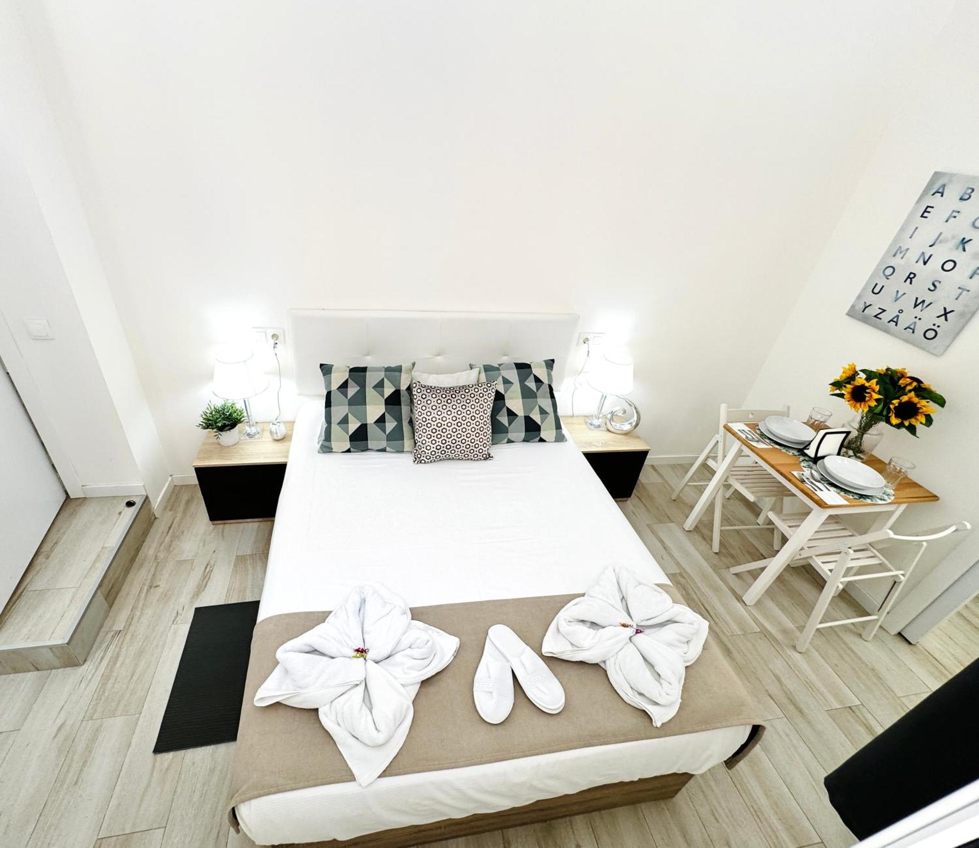 Cinco Torres Suites Μαδρίτη Εξωτερικό φωτογραφία